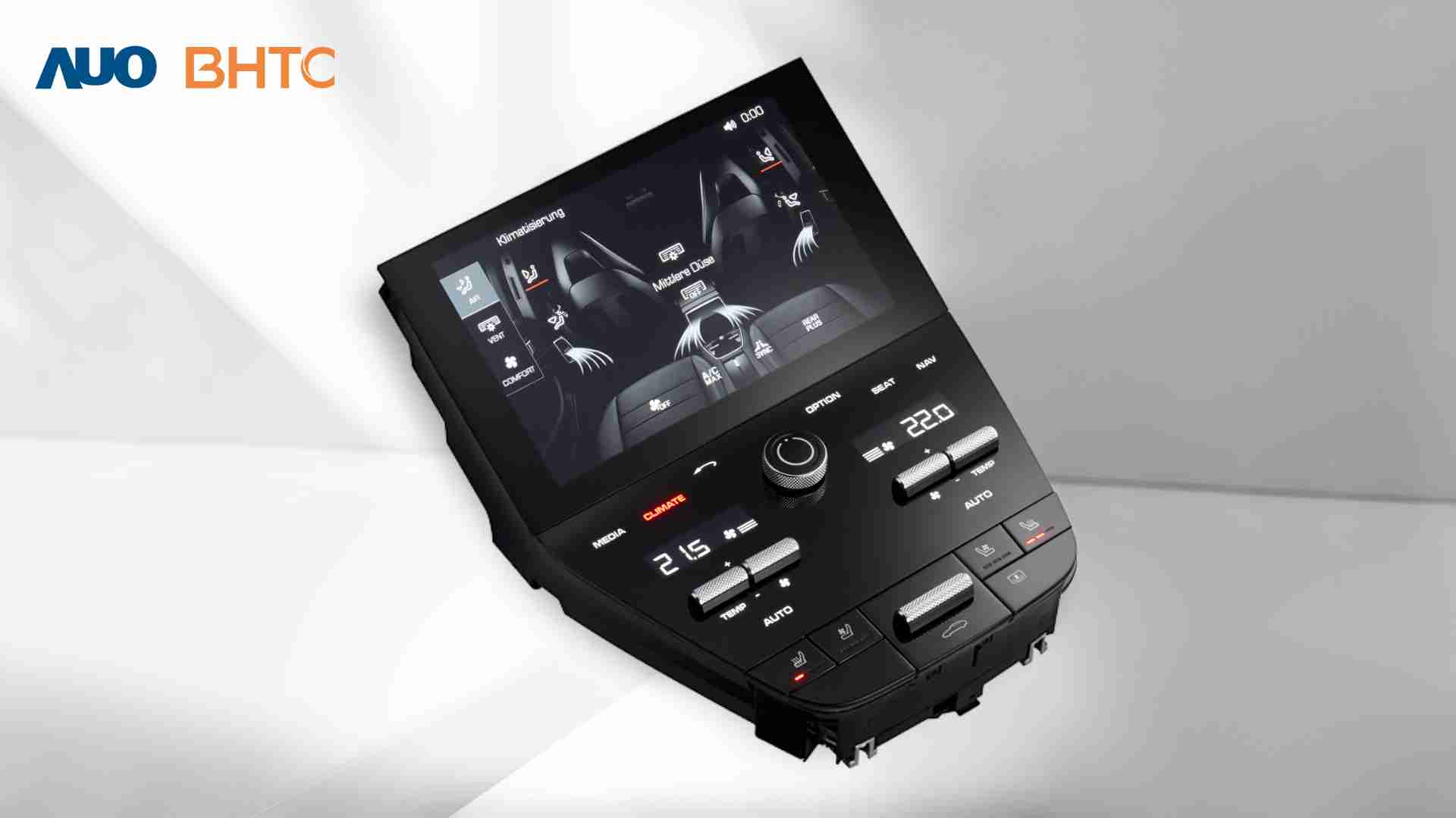 尊时凯龙结合BHTC强大的车用HMI能力，，，强调人性化的互动控制体验，，，，更加贴近乘用者需求